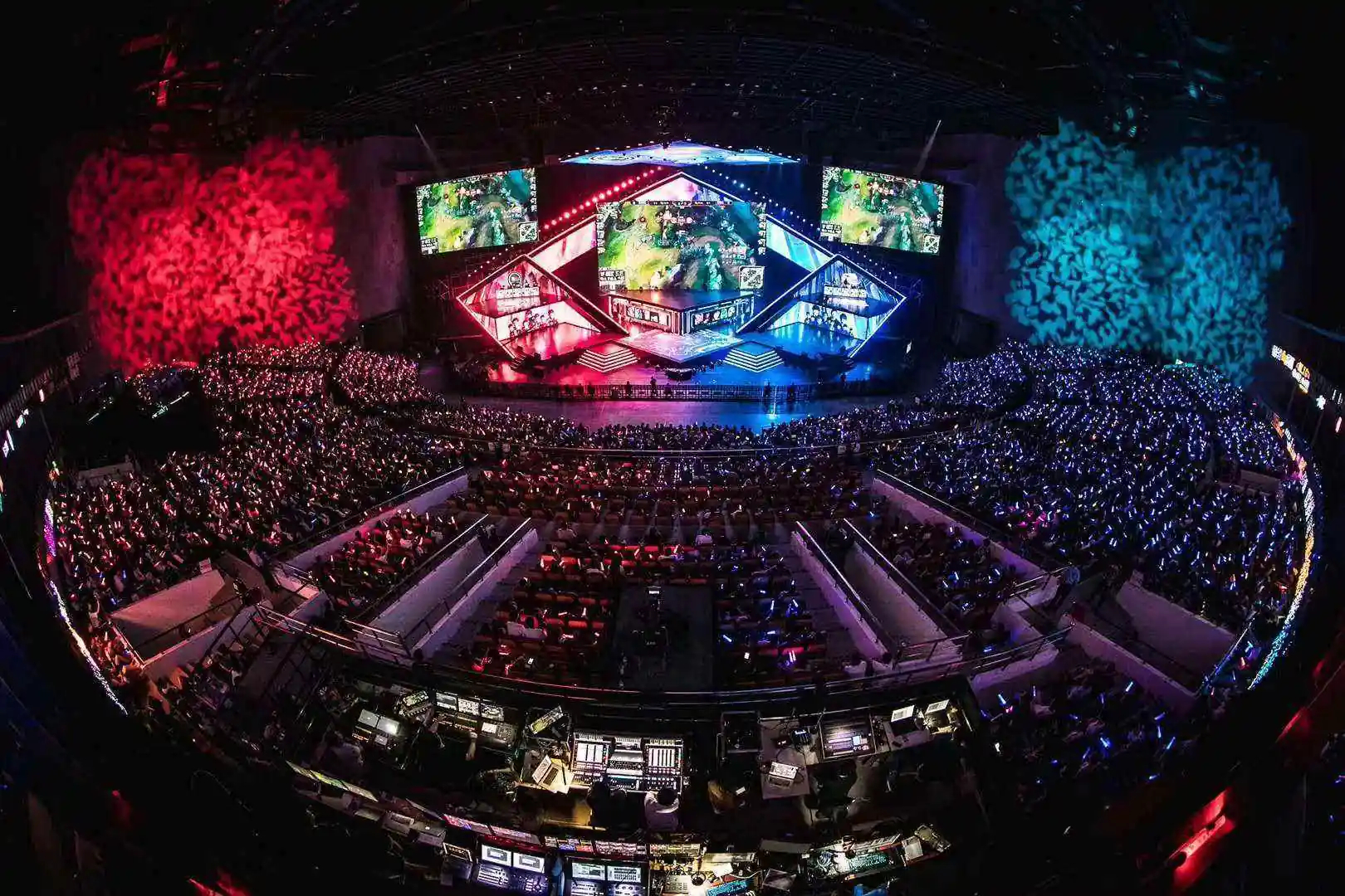 拳头制作人：坚信LOL能跨越百年；MSI战队实力排行榜：GEN以1601分稳居第一！新英雄芸阿娜高清原画：隐于传说，现于魔法-电竞比分网